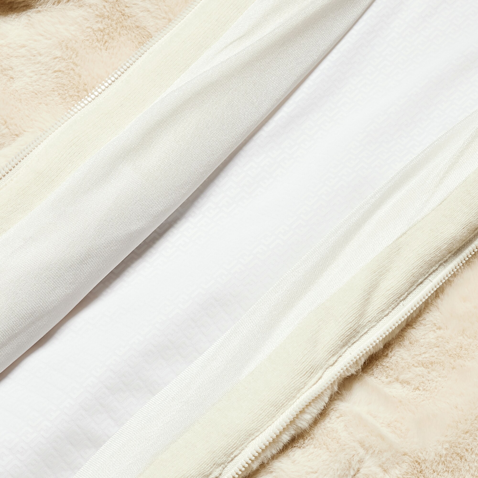 여성 퍼 하이브리드 니트 자켓